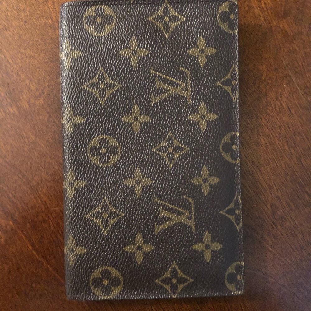 Louis Vuitton Wallet/Checkbook holder